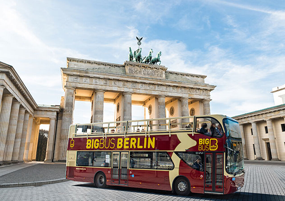 Big-Bus-Tours-Berlin-Hero-Image-2-Desktop_13.jpg